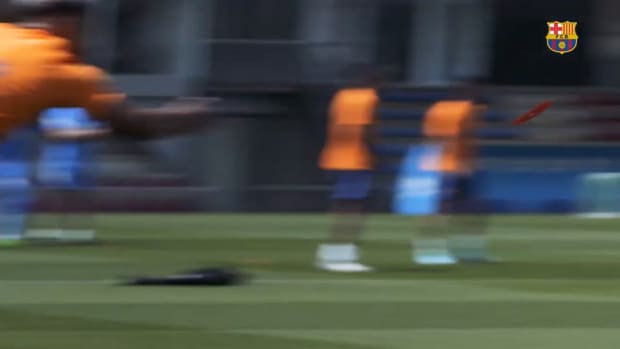 Games and fun in training as Barça squad enjoy Champions League qualification